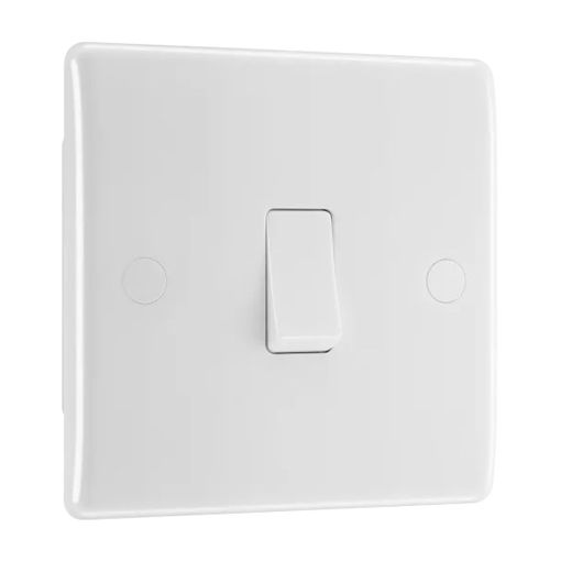 Picture of Single Light Switch, 2 Way - 800 Series White Moulded